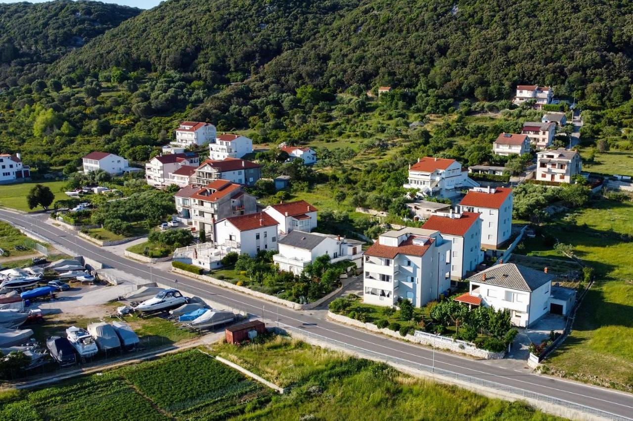 Apartman Belisima Deluxe Supetarska Draga Exterior photo