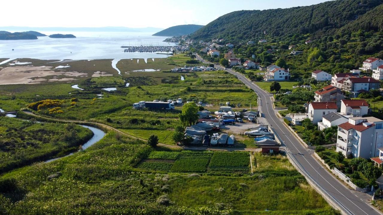 Apartman Belisima Deluxe Supetarska Draga Exterior photo